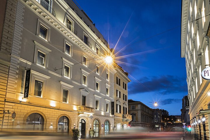 Hotel 78 of 79