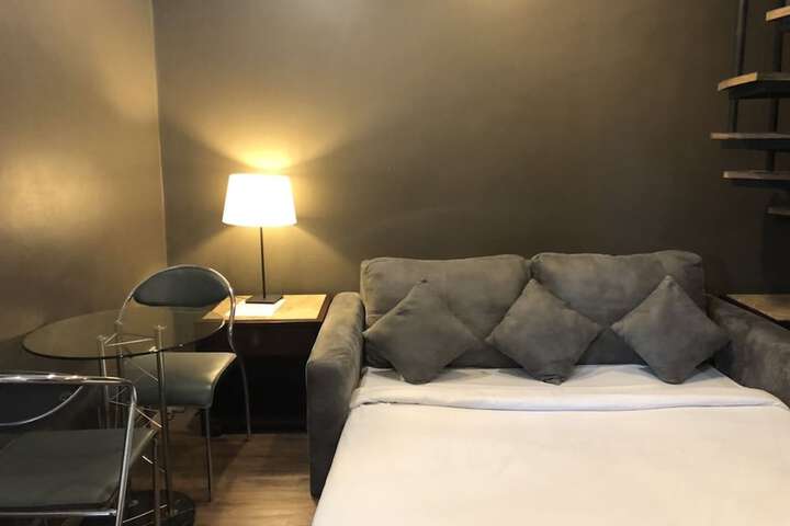 Room 7 of 64