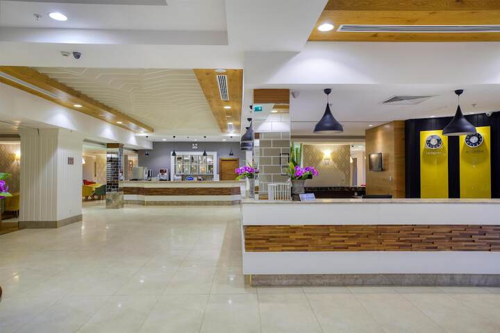 Hotel Lobby