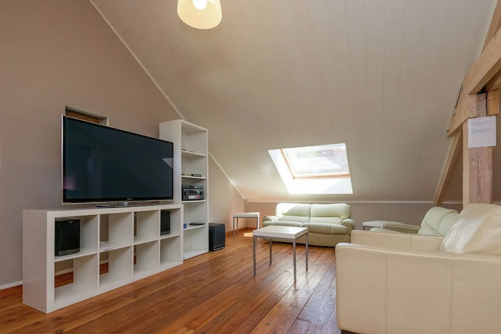 Room 3 of 25