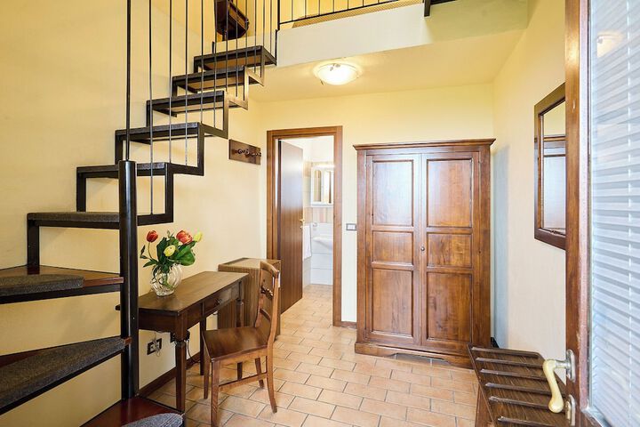 Room 20 of 54