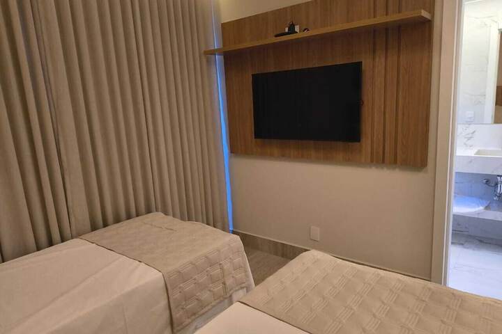 Room 20 of 228