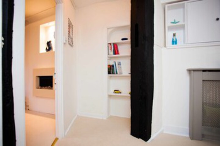 Room 38 of 40