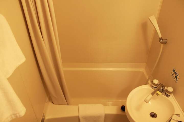Room 20 of 32