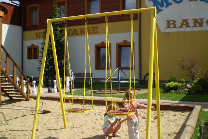 Childrens Activities 33 of 42
