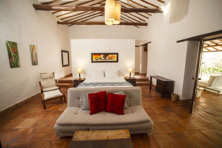 Room 2 of 47