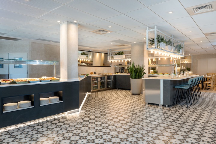Breakfast area