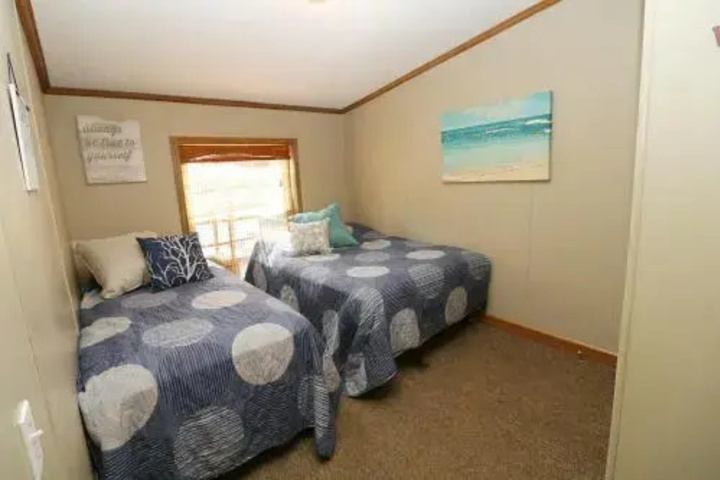 Room 2 of 11