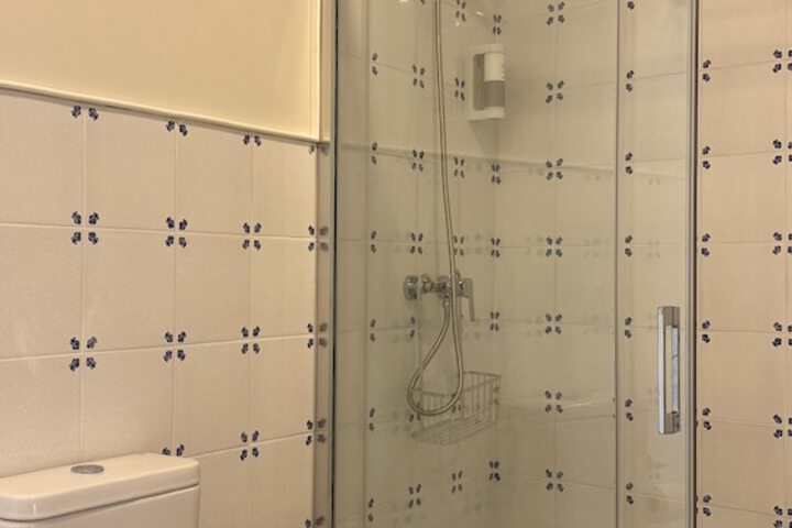 Room 40 of 72