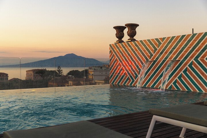 Pools & Facilities