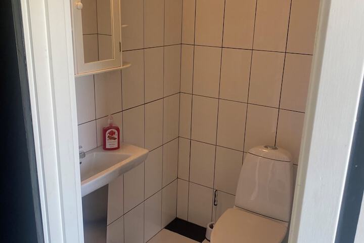 Room 42 of 54