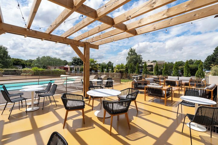 Terrace/Patio 31 of 33