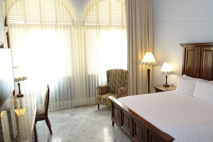 Exterior of Hotel López Campeche