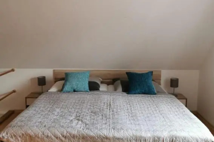 Room 3 of 14