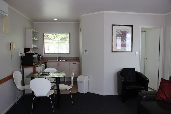 Room 216 of 302