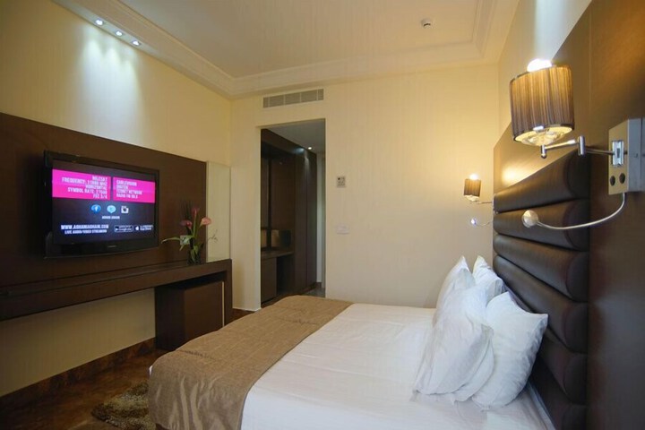 Room 40 of 61