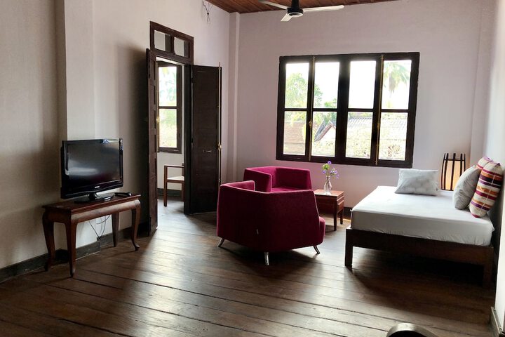 Room 20 of 38