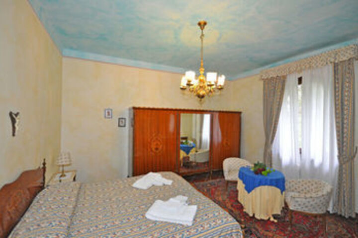 Room 26 of 51