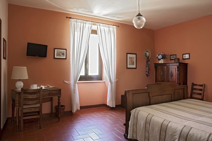 Room 13 of 52
