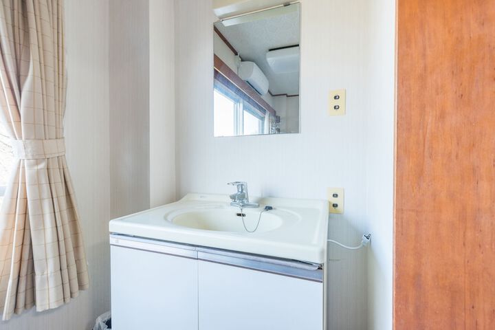 Room 20 of 48