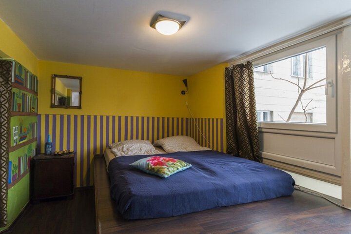 Room 15 of 78