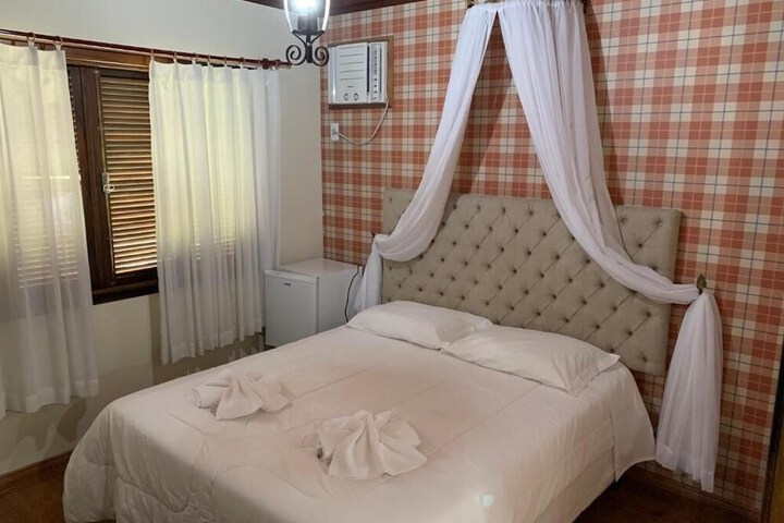 Room 17 of 49