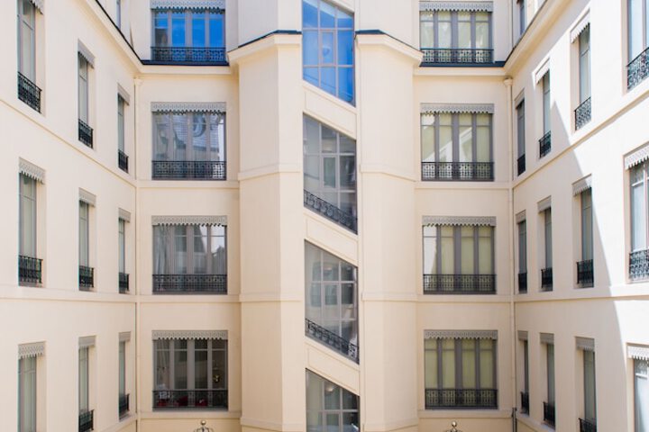 Hotel Exterior 174 of 179