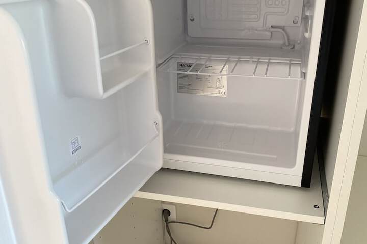 Room 9 of 26