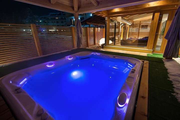 Relaxing Spa
