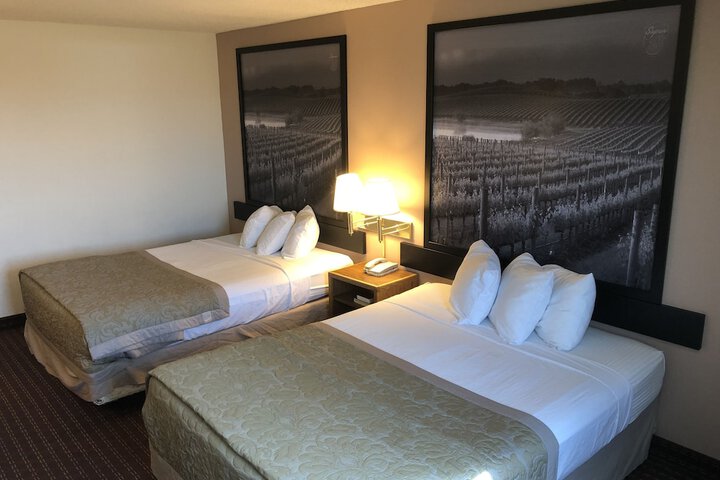 Room 9 of 52