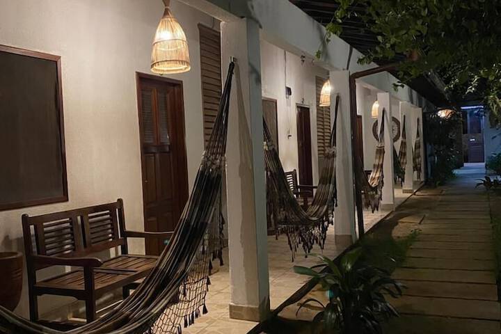 Hotel Exterior 33 of 65