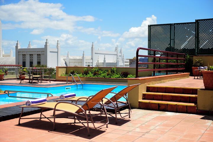 Pool 67 of 276