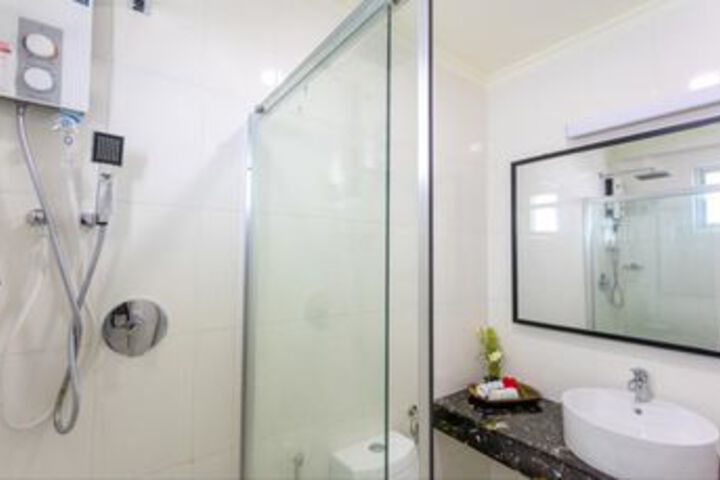 Room 3 of 39
