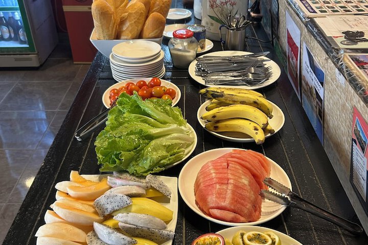 Breakfast/Coffee Service 122 of 155