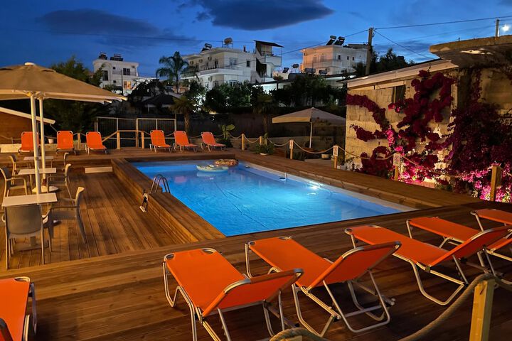 Pool 49 of 61