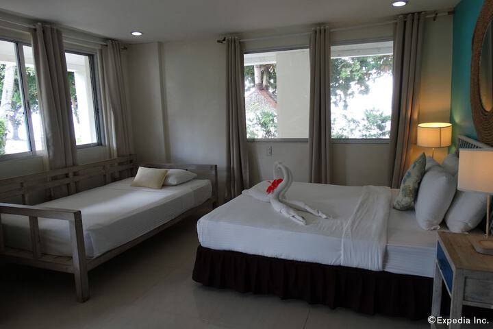 Room 19 of 49