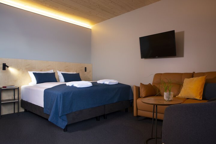 Room 14 of 131