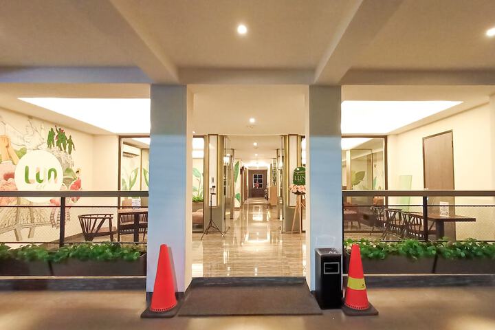 Lun Hotel Manado