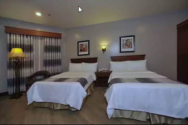 Room 48 of 90