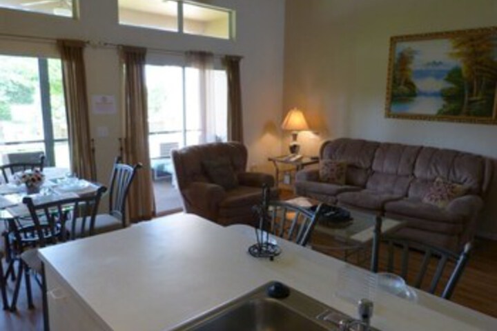 Room 9 of 25