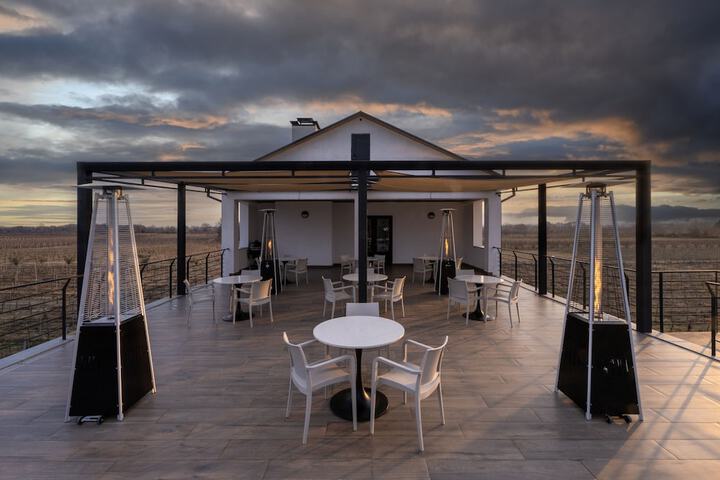 Terrace/Patio 122 of 135