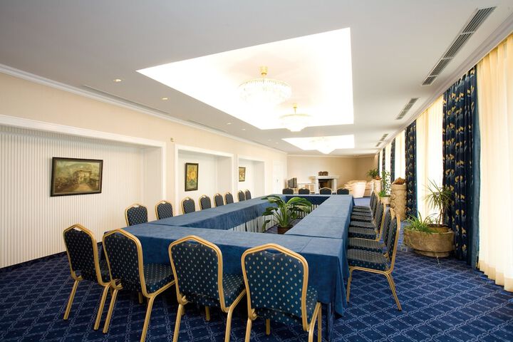 Meeting 22 of 26