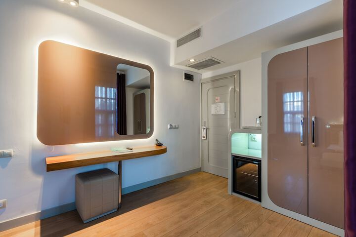 Room 22 of 113