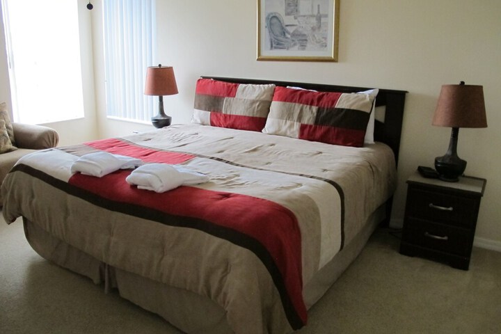 Room 17 of 47