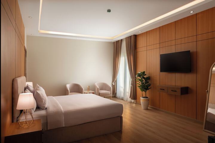 Room 21 of 35