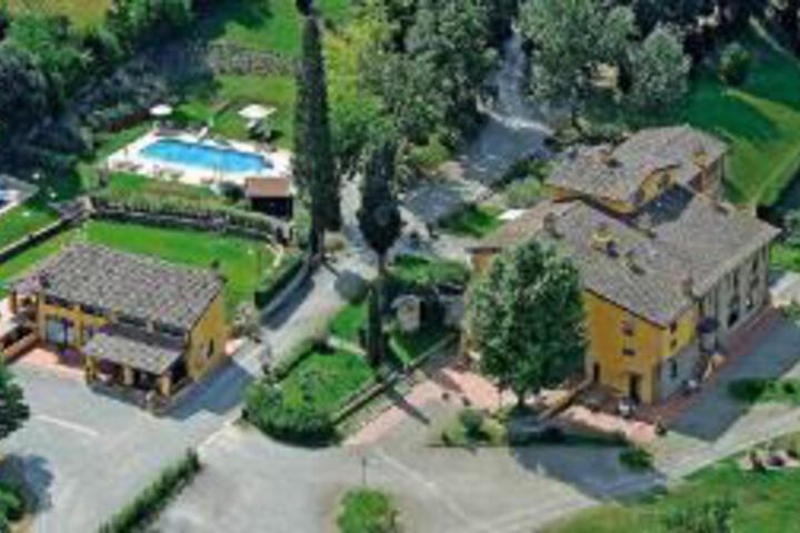 Il Borgo Di Villa Castelletti