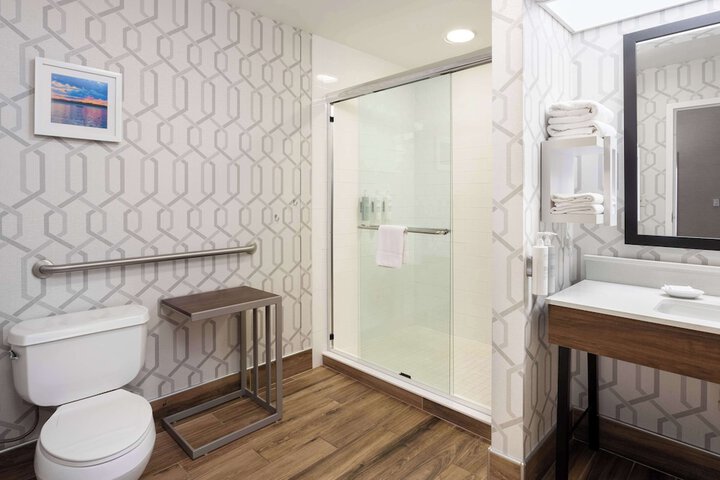 Bathroom shower