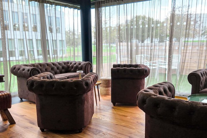Hotel Interior 22 of 38
