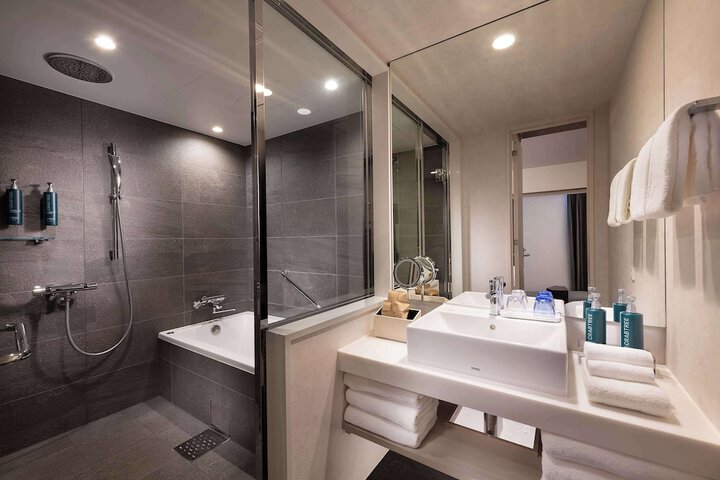 Room 21 of 41