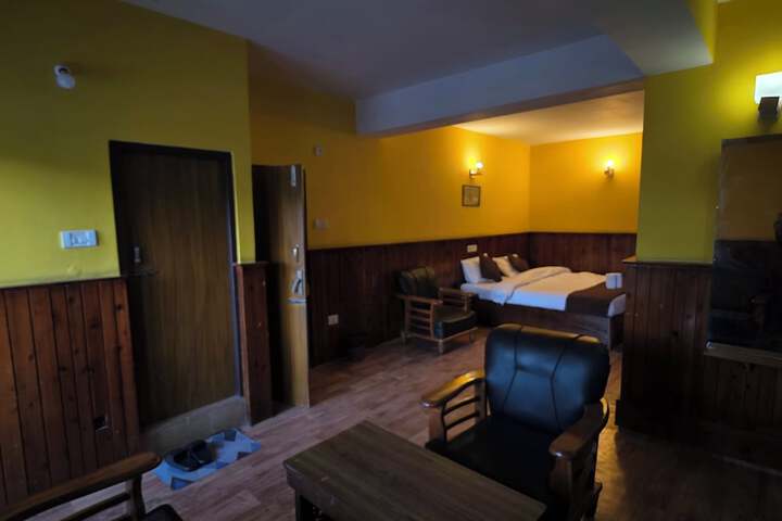 Room 39 of 54